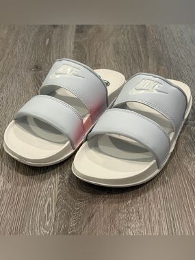 Nike Slides Womens 7 Pure Platinum Sail Offcourt Duo Slip On Sandals DC0496-004